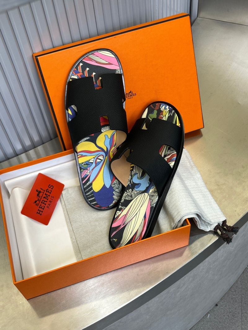 H**me5 slippers